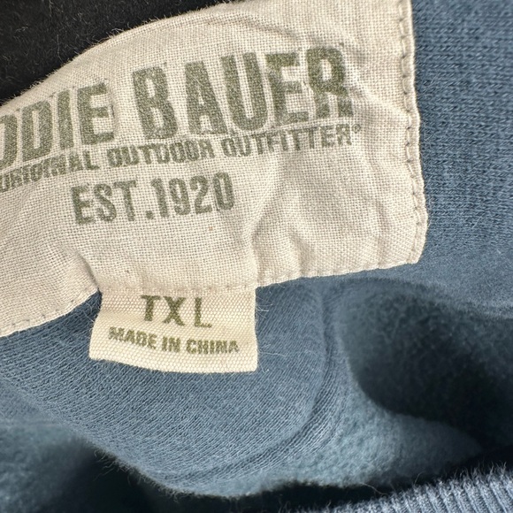 Eddie Bauer Men's Crewneck Sweater in Slate Blue - Picture 4 of 5